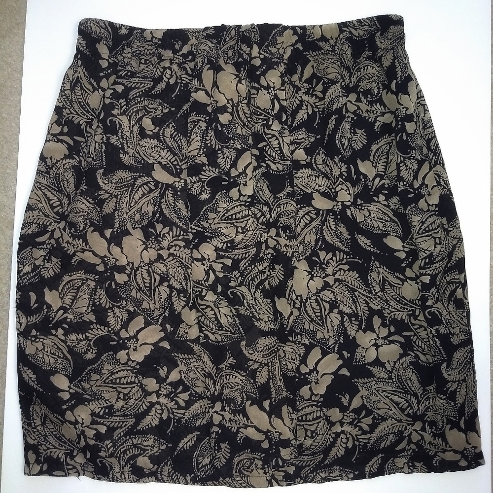 Vintage Field Manor crepe mini skirt, size 14 EUC
